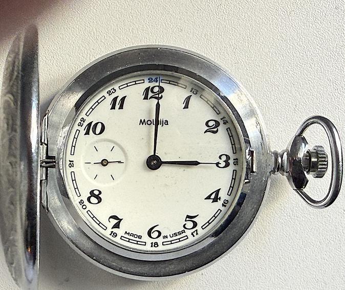 Ce dimanche à 2 heures il sera… 3 heures : changer d’heure, une habitude qui ne "passe" plus Ce dimanche à 2 heures il sera… 3 heures : changer d’heure, une habitude qui ne "passe" plus