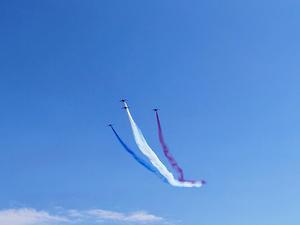 Entre ciel et mer, la Patrouille de France s’entraîne jusqu’à jeudi à Ventiseri