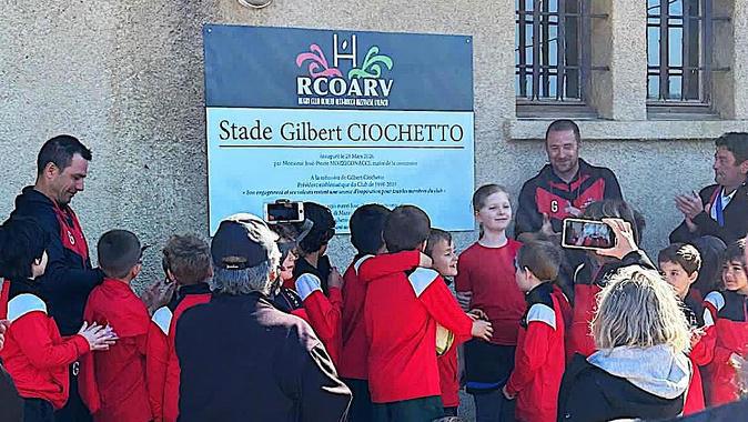 Rugby - Le stade du RCOARV porte le nom de Gilbert Ciochetto Rugby - Le stade du RCOARV porte le nom de Gilbert Ciochetto