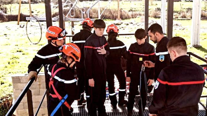 Haute-Corse : 54 jeunes sapeurs-pompiers franchissent une étape décisive Haute-Corse : 54 jeunes sapeurs-pompiers franchissent une étape décisive