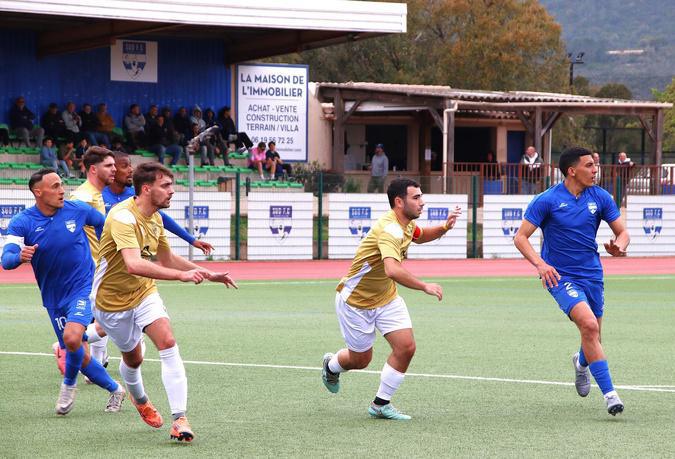 Football Grand Sud - La SVARR en leader