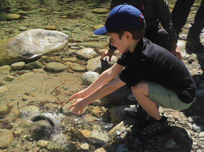 Corte : Quand les jeunes rugbymen s’initient à la pêche
