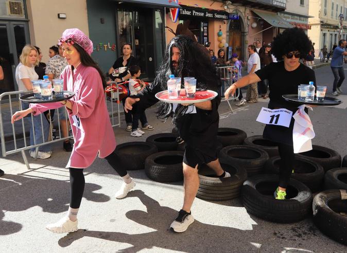Corte - La course des garçons de café lance les animations carnavalesques Corte - La course des garçons de café lance les animations carnavalesques