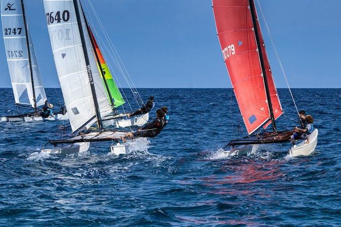 Régates de voile légère à Furiani : le Club Nautique Bastiais maintient le flambeau