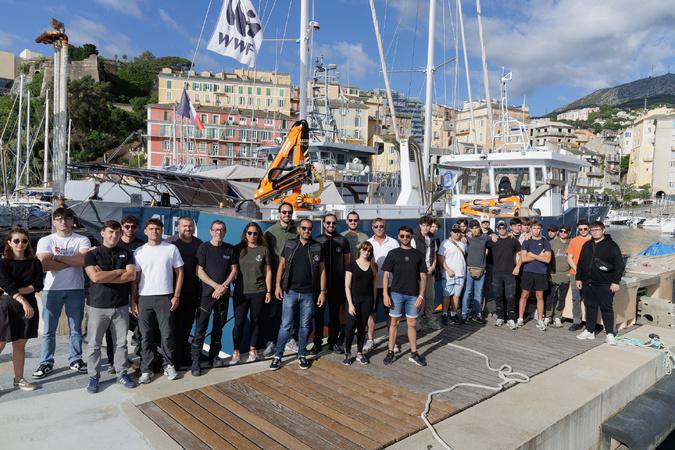 Nettoyage du Vieux-Port de Bastia : plongeurs, lycéens et associations mobilisés pour la mer