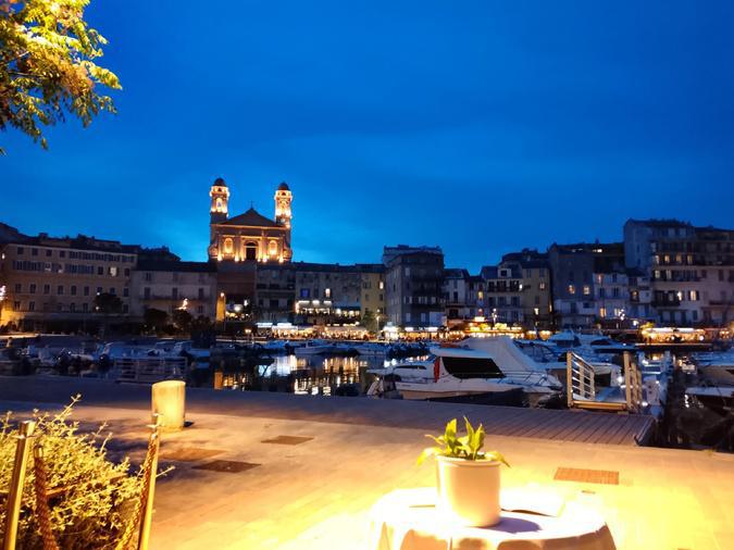 A màghjina - U Vechju Portu di Bastia à l’ora turchina