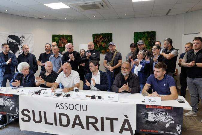 Après le STC, l’Associu Sulidarità et Nazione dénoncent à leur tour des dispositifs de surveillance Après le STC, l’Associu Sulidarità et Nazione dénoncent à leur tour des dispositifs de surveillance