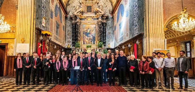 Hommage au père Joseph Fini : une soirée d’émotion et de solidarité à la cathédrale d’Ajaccio Hommage au père Joseph Fini : une soirée d’émotion et de solidarité à la cathédrale d’Ajaccio