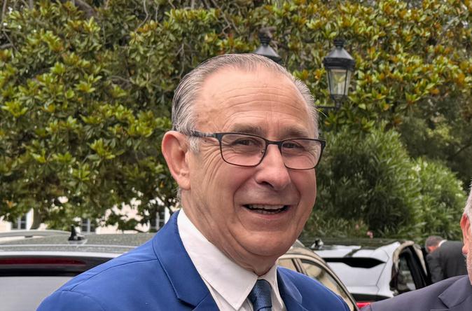 Après près de deux décennies à la tête de l'association des maires de Haute-Corse, Ange-Pierre Vivoni passe la main Après près de deux décennies à la tête de l'association des maires de Haute-Corse, Ange-Pierre Vivoni passe la main