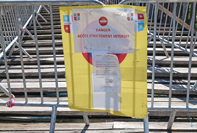 Corte - La passerelle de Chjarasgiolu, dans la Restonica, fermée au public