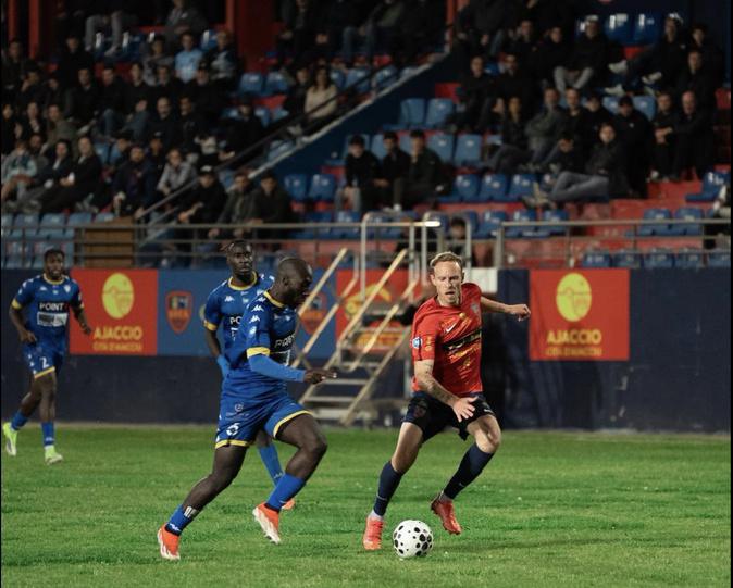 Football. « On ne doit pas oublier d’où vient le club » : Louis Poggi défend le projet du GFC Ajaccio