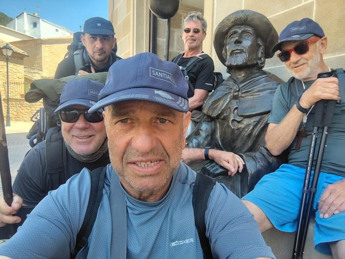 « Et si on se faisait Saint-Jacques-de Compostelle ? » : le pari fou de cinq amis corses « Et si on se faisait Saint-Jacques-de Compostelle ? » : le pari fou de cinq amis corses