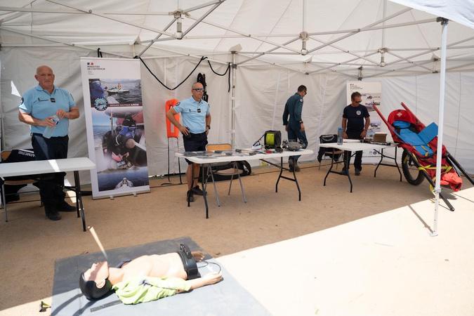 À Ajaccio, la gendarmerie sort des casernes et va à la rencontre des habitants