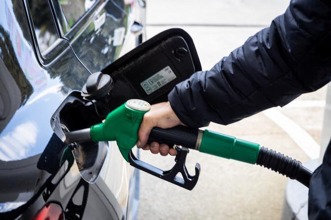 Smic, carburant, gaz, Parcoursup : tout ce qui change ce 1er juin 2026