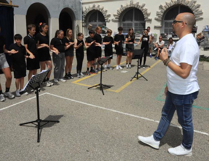 Corte - Première restitution du projet « 10 mois d’école et d’opéra » au collège