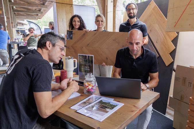 Biguglia - Au salon Bâtéco, l’éco-construction au cœur des réflexions