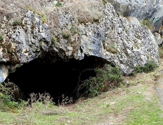 Castiglione maintient la légende de sa grotte, A Sapara !