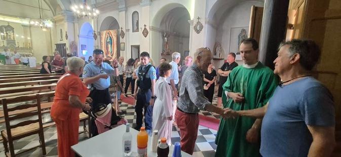 Levie - Après l'agression du presbytère, un vaste élan de solidarité autour du père Pierre Pio Levie - Après l'agression du presbytère, un vaste élan de solidarité autour du père Pierre Pio