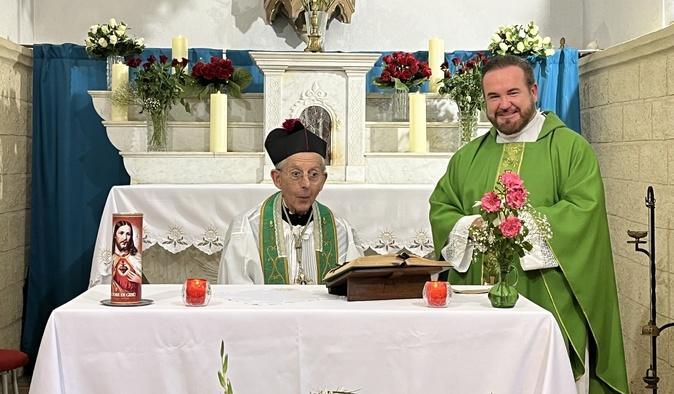 L'abbé Pierre Pinelli célèbre cinquante années de sacerdoce à Maratu