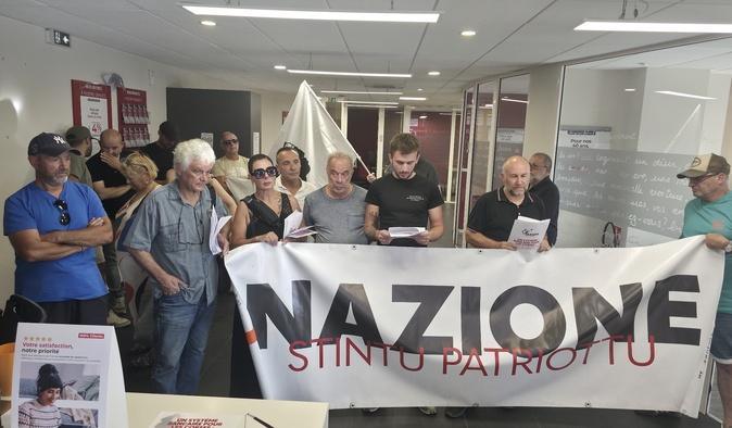 Bastia : Nazione occupe une agence bancaire et réclame un système bancaire au service de la Corse