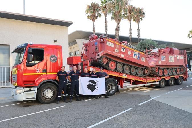 Incendies dans le sud de la France : 23 sapeurs-pompiers de Haute-Corse envoyés en renfort sur le continent