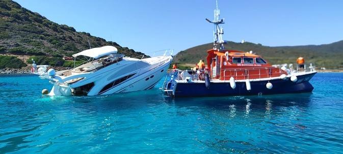 Ajaccio : Une vedette de 17 mètres victime d'une importante voie d'eau au large des Sanguinaires