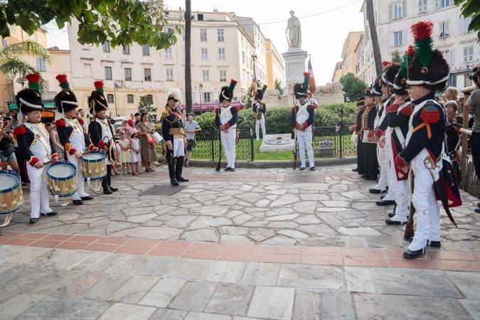 Les gardiens de l'Empire : à Ajaccio, ces passionnés font revivre l'histoire de Napoléon