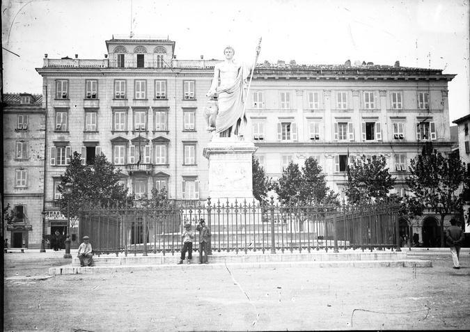 La Ville de Bastia fait appel aux albums de famille pour valoriser son patrimoine en images La Ville de Bastia fait appel aux albums de famille pour valoriser son patrimoine en images