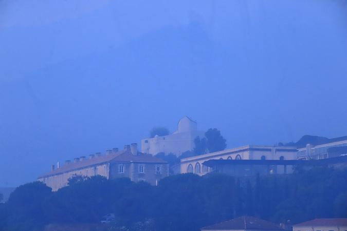 Incendies en Haute-Corse : à Corte, le camping de Tuani évacué par précaution Incendies en Haute-Corse : à Corte, le camping de Tuani évacué par précaution