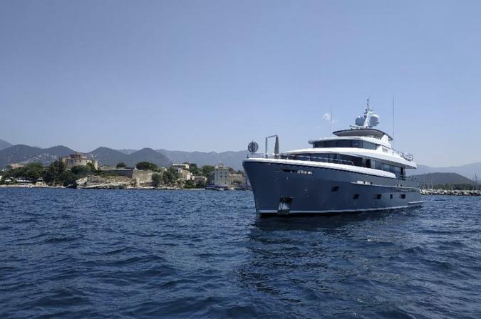 Mouillage illégal au Cap Corse : 90 000 € d'amende et trois ans d'interdiction de naviguer en France