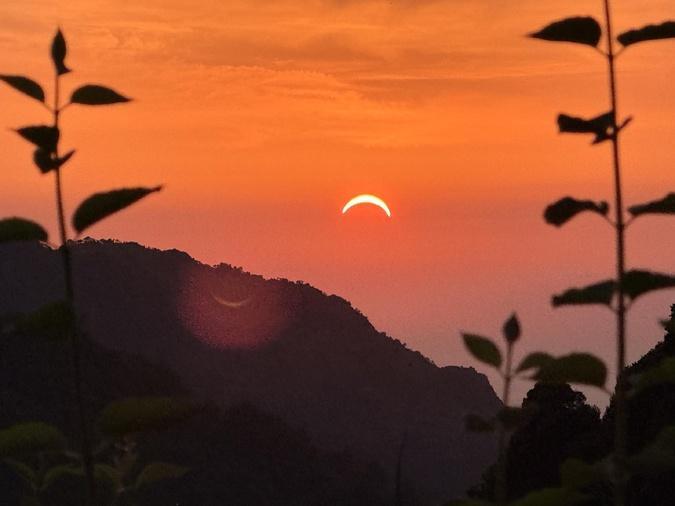 EN IMAGES - La Corse au rendez-vous de l’éclipse solaire