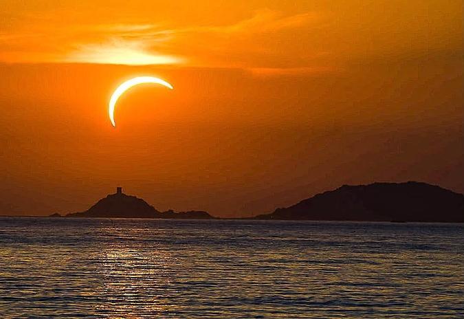EN IMAGES - La Corse au rendez-vous de l’éclipse solaire