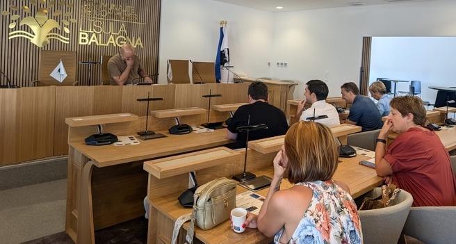 À Lisula, socioprofessionnels et intercommunalité renouent le dialogue sur la redevance des déchets À Lisula, socioprofessionnels et intercommunalité renouent le dialogue sur la redevance des déchets