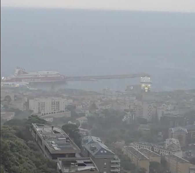 Orages en Haute-Corse : 1 360 personnes mises à l’abri, des vols annulés à Bastia et Calvi Orages en Haute-Corse : 1 360 personnes mises à l’abri, des vols annulés à Bastia et Calvi
