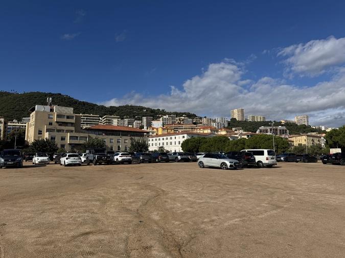 Ajaccio : le parking provisoire de la place Miot fermera le 31 août Ajaccio : le parking provisoire de la place Miot fermera le 31 août