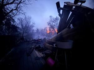 Incendie entre Calenzana et Montegrosso : une dizaine d’hectares brûlés, trois personnes intoxiquées