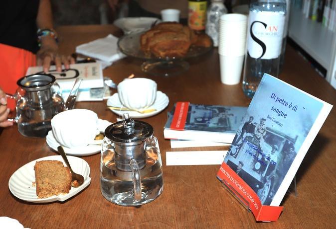 Corte - « Les contes infusés », la librairie-salon de thé de Laure Pelegris