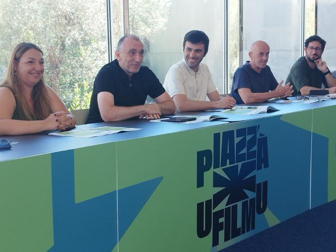 Fabrice Luchini, Camélia Jordana... : mi-septembre, le cinéma sera dans la "piazza" à Portivechju Fabrice Luchini, Camélia Jordana... : mi-septembre, le cinéma sera dans la "piazza" à Portivechju