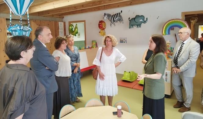 En visite à l’école de Pifano à Porto-Vecchio, la nouvelle rectrice réaffirme son soutien à l’apprentissage du corse