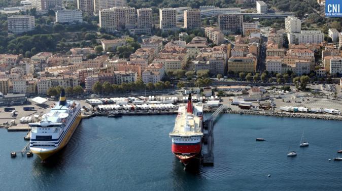 Tourisme : une fréquentation quasiment stable en août dans les ports et aéroports corses Tourisme : une fréquentation quasiment stable en août dans les ports et aéroports corses