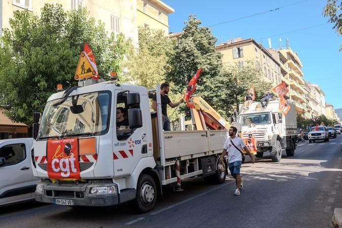 À Ajaccio, les agents du secteur de l'énergie dans la rue : « C’est le premier jour d’une bataille » À Ajaccio, les agents du secteur de l'énergie dans la rue : « C’est le premier jour d’une bataille »