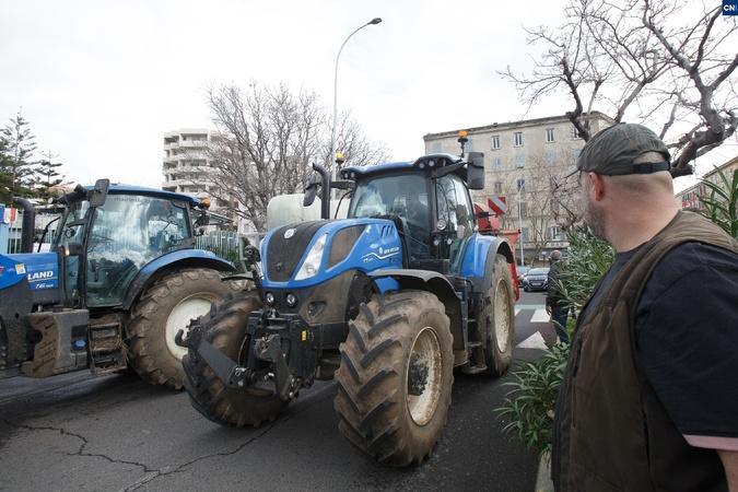 Colère des agriculteurs : Une mobilisation d’ampleur attendue ce jeudi dans toute l’île