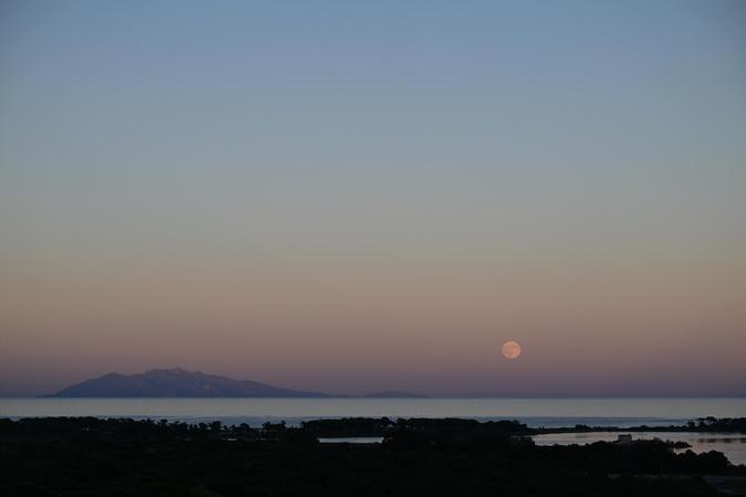A màghjina - Quandu Elba è u fortinu anu appuntamentu cù a luna