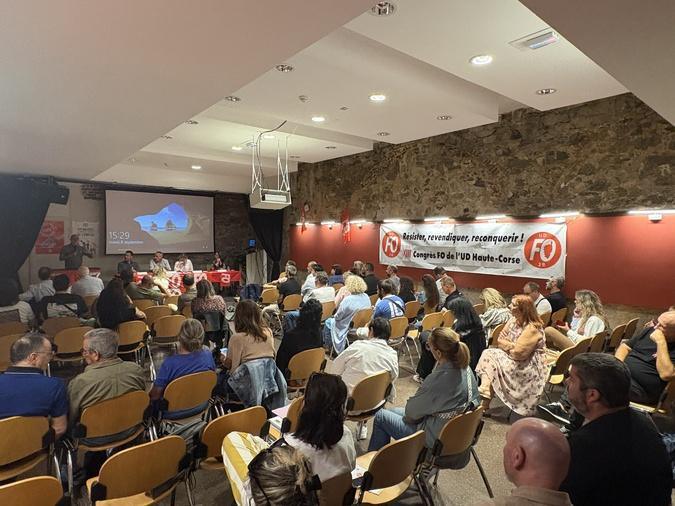 XIIIème Congrès de Force-Ouvrière de la Haute-Corse : Christophe Bertin réélu secrétaire général. XIIIème Congrès de Force-Ouvrière de la Haute-Corse : Christophe Bertin réélu secrétaire général.