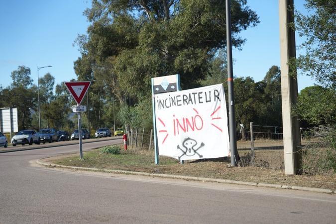 Sarrola-Carcopino - Les opposants au centre de tri proposent une autre solution Sarrola-Carcopino - Les opposants au centre de tri proposent une autre solution
