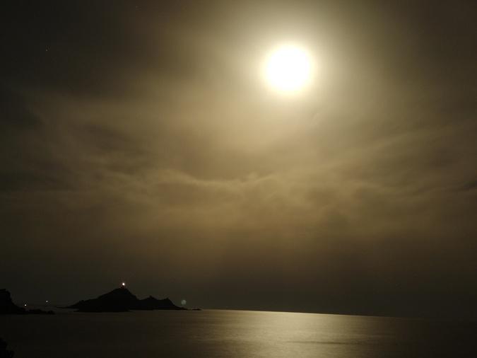A màghjina - Chjar di luna nant’à e Sanguinari