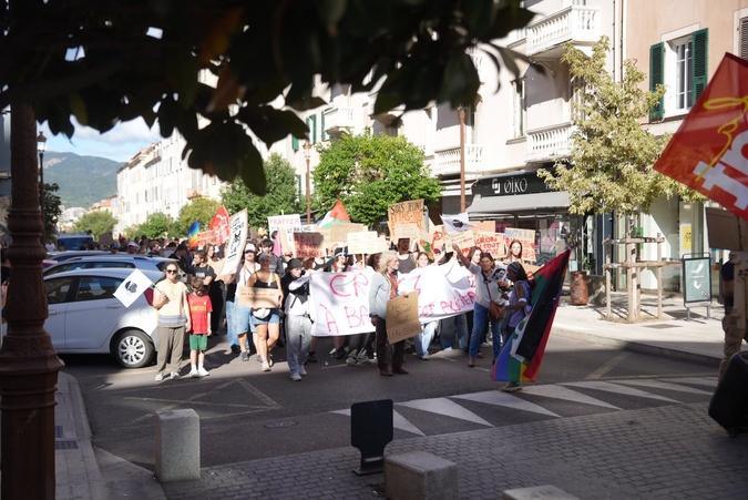 Mobilisation du 17 octobre en Corse : la colère dans la rue, des heurts à Ajaccio Mobilisation du 17 octobre en Corse : la colère dans la rue, des heurts à Ajaccio