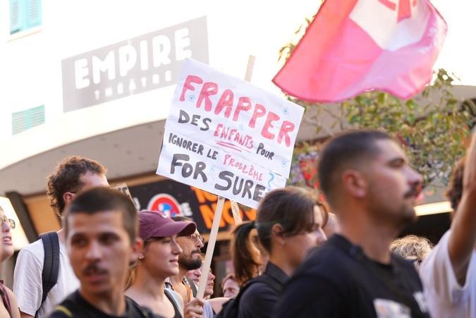 Mobilisation du 17 octobre en Corse : la colère dans la rue, des heurts à Ajaccio