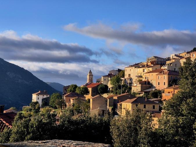 A maghjina - U bellu paese di Petralba
