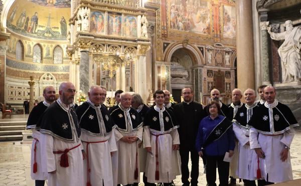 La confrérie Santa Croce de Bastia à Rome pour le 1 700e anniversaire de la basilique Saint-Jean de Latran